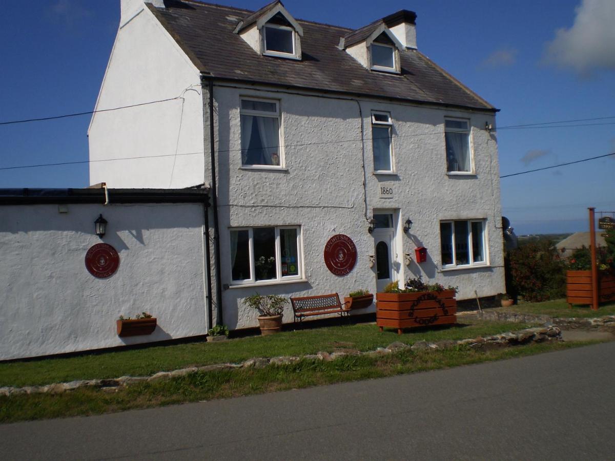 Sportsmans Lodge Bed And Breakfast Amlwch Kültér fotó